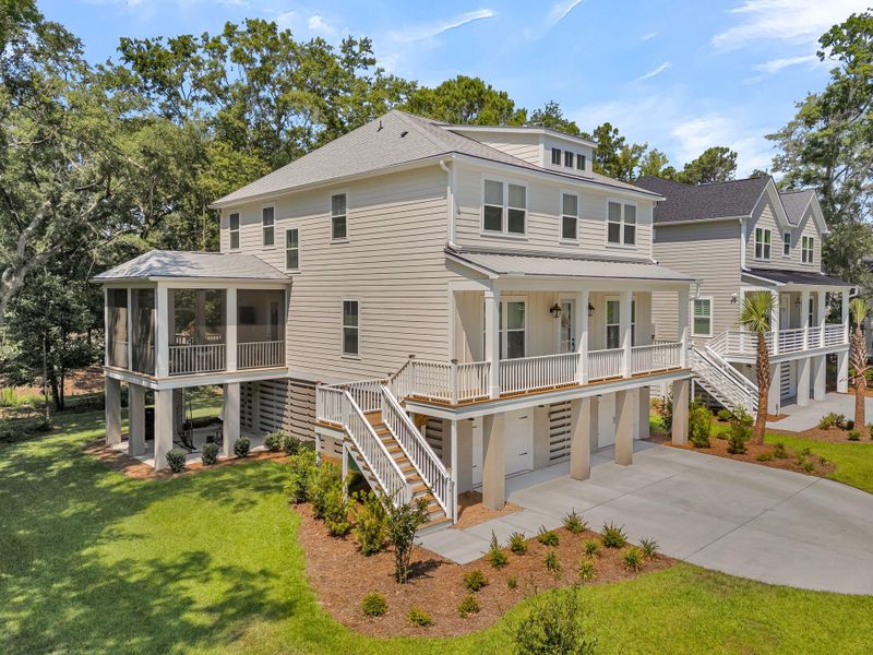Front exterior of a new home in Fiddler Cove, Mount Pleasant, SC, highlighting curb appeal (Image 25).
