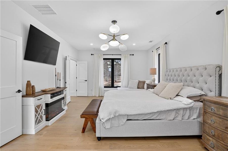 Furnished interior view inside a new home in , Hoschton (Image 41).