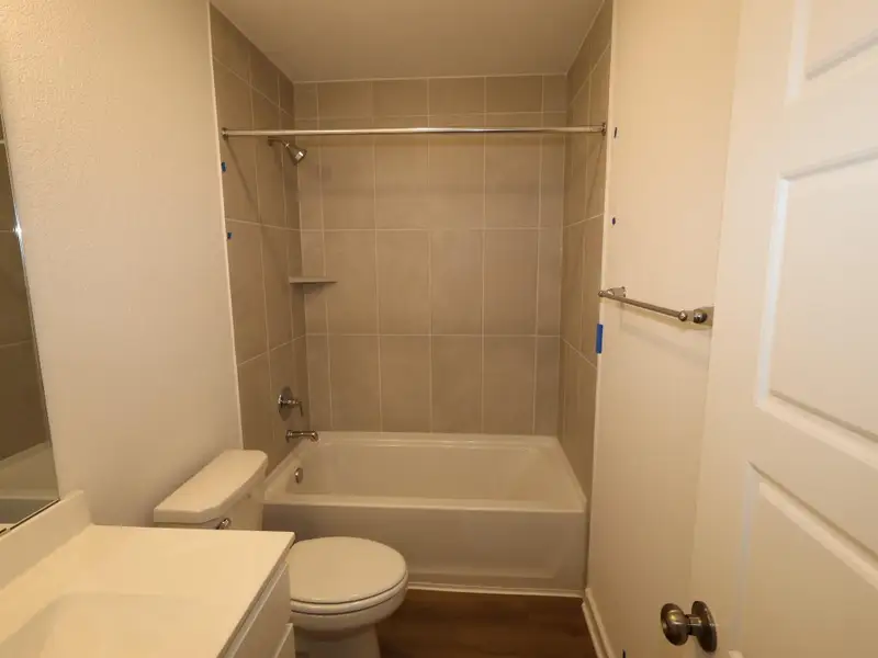 Furnished interior view inside a new home in Moran Ranch, Willis (Image 1).