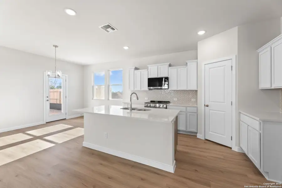 Furnished interior view inside a new home in , New Braunfels (Image 4).