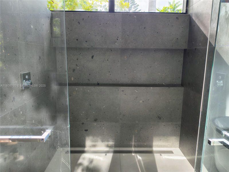 Image 23 of a home in . Image 23 of a home in .