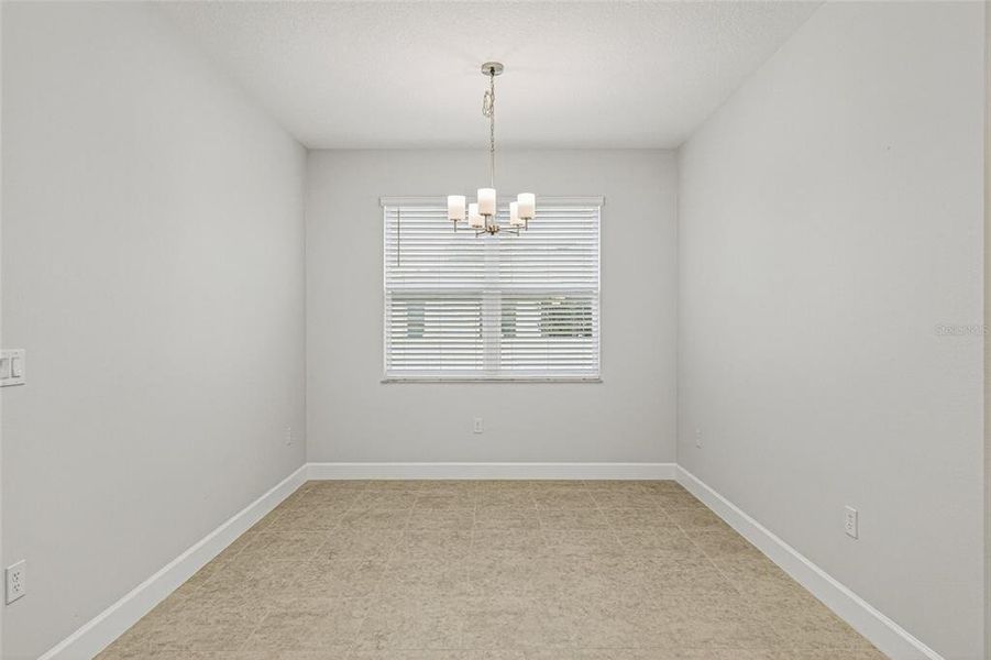 Spacious, unfurnished interior of a new home in , Palm Bay (Image 34).