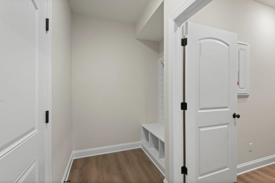 Image 39 of a home in Redland. Image 39 of a home in Redland.