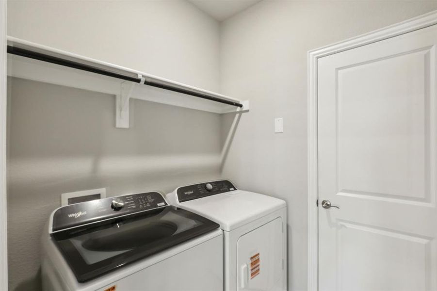 Close-up of interior finishes inside a home in Simpson Crossing - Spring Series, McKinney (Image 16).