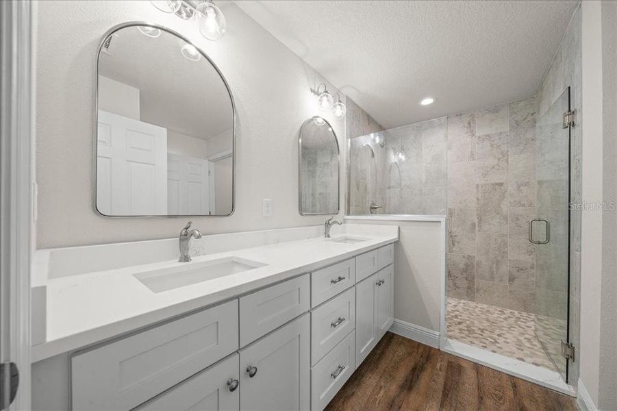 Furnished interior view inside a new home in , Ocklawaha (Image 34). Furnished interior view inside a new home in , Ocklawaha (Image 34).