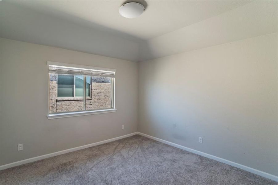 Spacious, unfurnished interior of a new home in , Aubrey (Image 20).