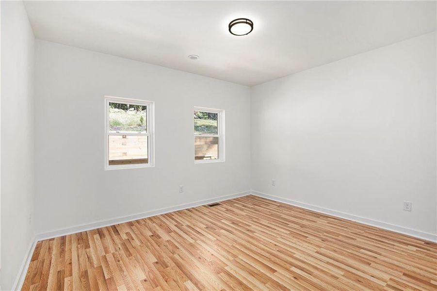 Spacious, unfurnished interior of a new home in , Villa Rica (Image 10).