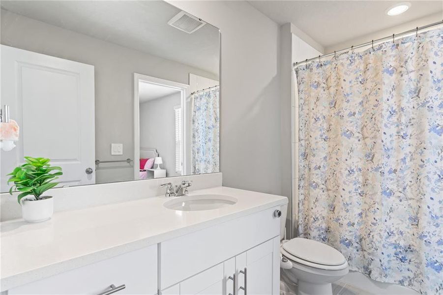 Furnished interior view inside a new home in , Wesley Chapel (Image 29).