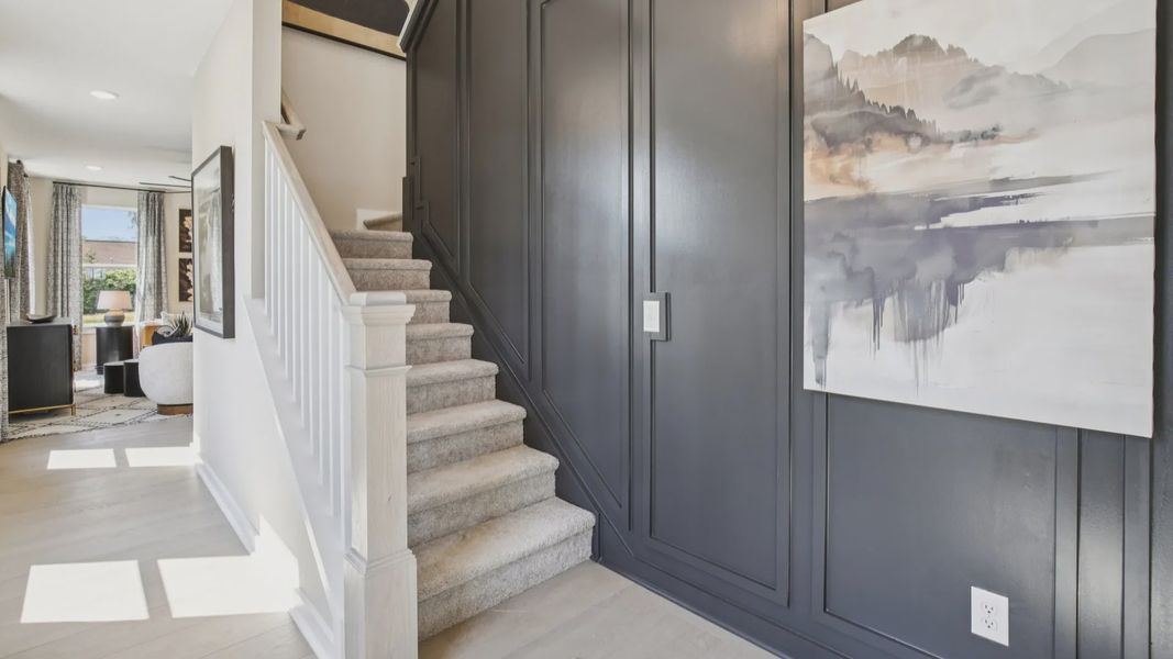 Interior entry with access to staircase