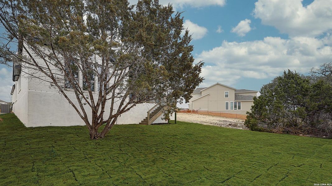 Exterior details and patio area of a home in Esperanza, Boerne (Image 3).
