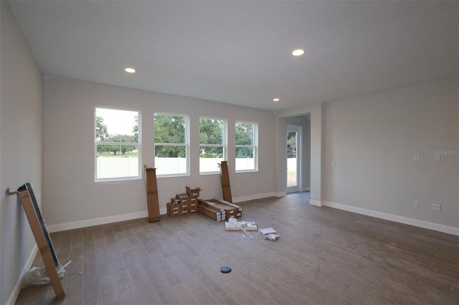 Image 34 of a home in Willow Run.