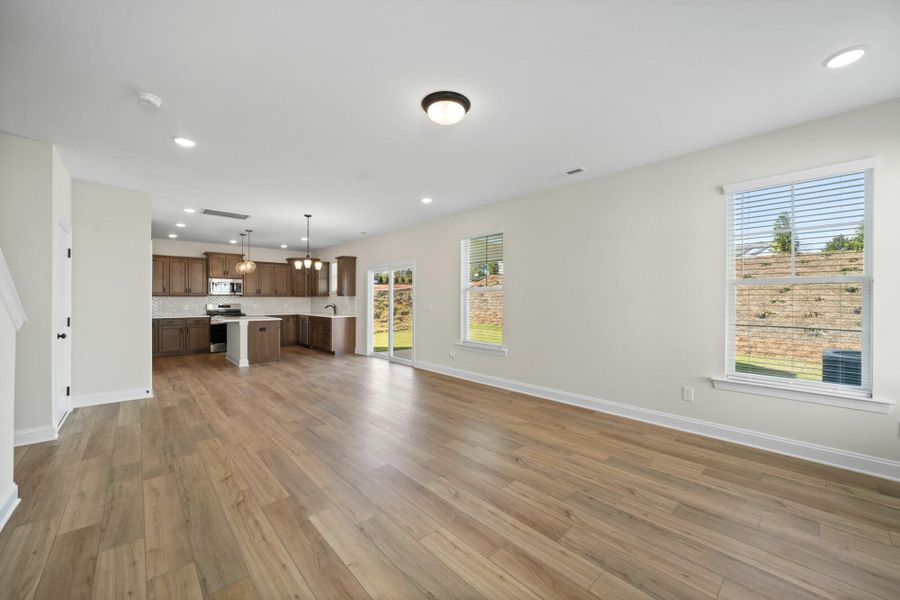 Spacious, unfurnished interior of a new home in Pisgah Park, Kernersville (Image 29).