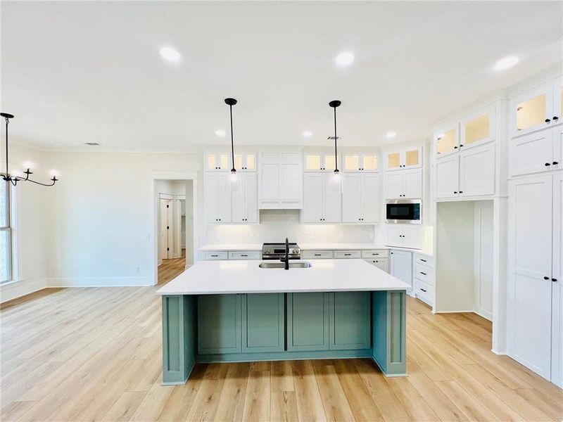 Furnished interior view inside a new home in , Cartersville (Image 18).