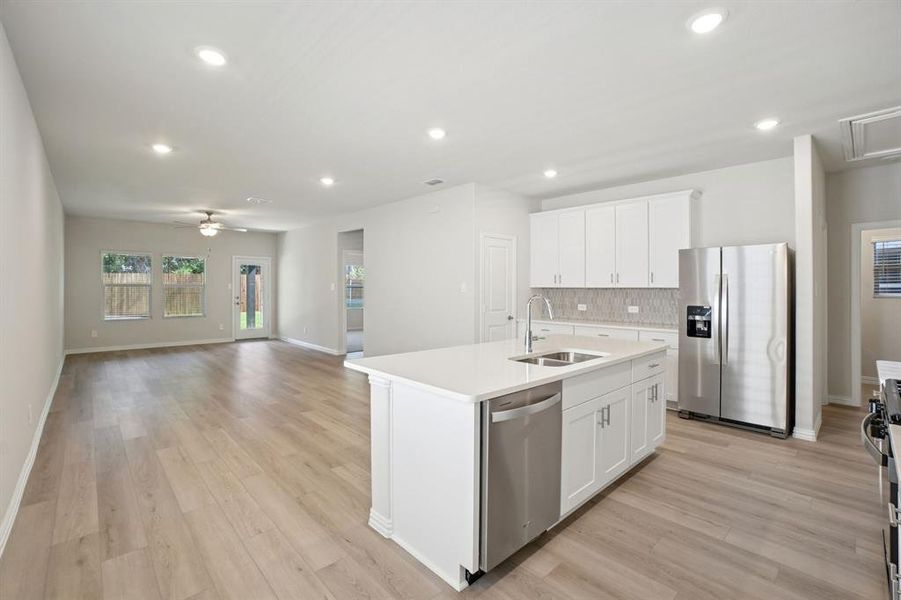 Furnished interior view inside a new home in Eastridge - Spring Series, McKinney (Image 11). Furnished interior view inside a new home in Eastridge - Spring Series, McKinney (Image 11).