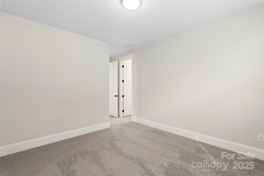 Spacious, unfurnished interior of a new home in Riverwalk, Rock Hill (Image 27).