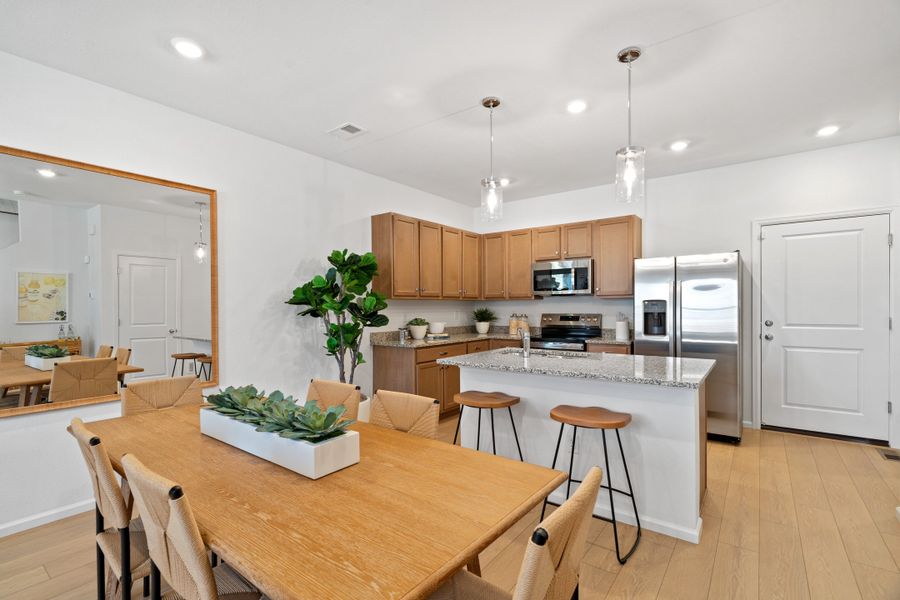 Representative furnished interior of a home built from the 2002 by Risewell Homes in Harvest Crossing, Aurora (Image 4).