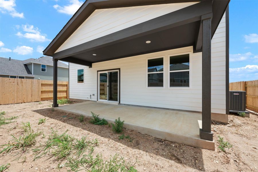 Exterior details and patio area of a home in Patterson Ranch, Georgetown (Image 4).