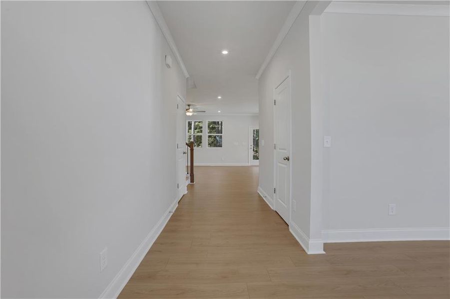 Spacious, unfurnished interior of a new home in Cambridge at Steels Bridge, Canton (Image 29).