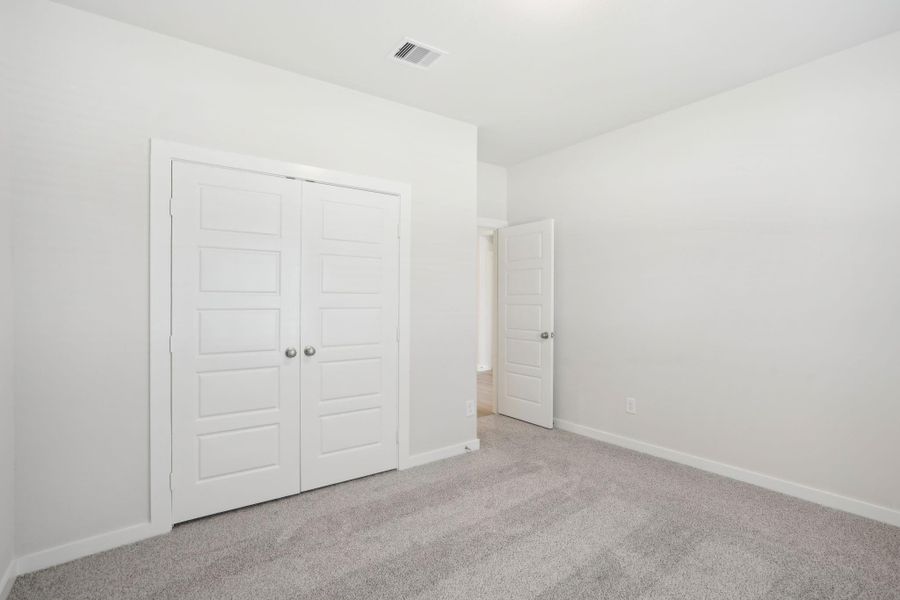 Photo is not of the actual home but is an inspirational photo of builder’s model home and may depict options, furnishings, and/or decorator features that are not included.