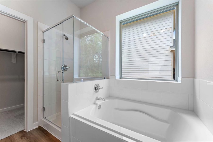 Furnished interior view inside a new home in Lexington Heights, Willis (Image 8).