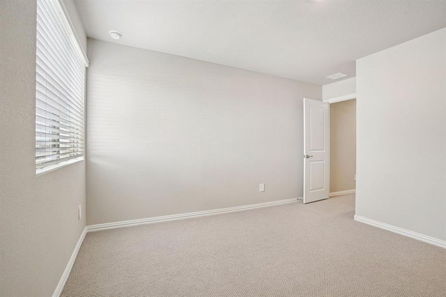 Photo is not of the actual home, but is an inspirational photo of builder’s model home and may depict options, furnishings, and/or decorator features that are not included.