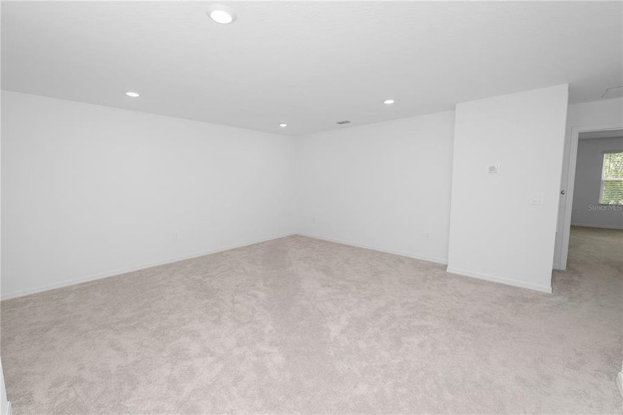 Spacious, unfurnished interior of a new home in Marion Creek, Haines City (Image 38). Spacious, unfurnished interior of a new home in Marion Creek, Haines City (Image 38).