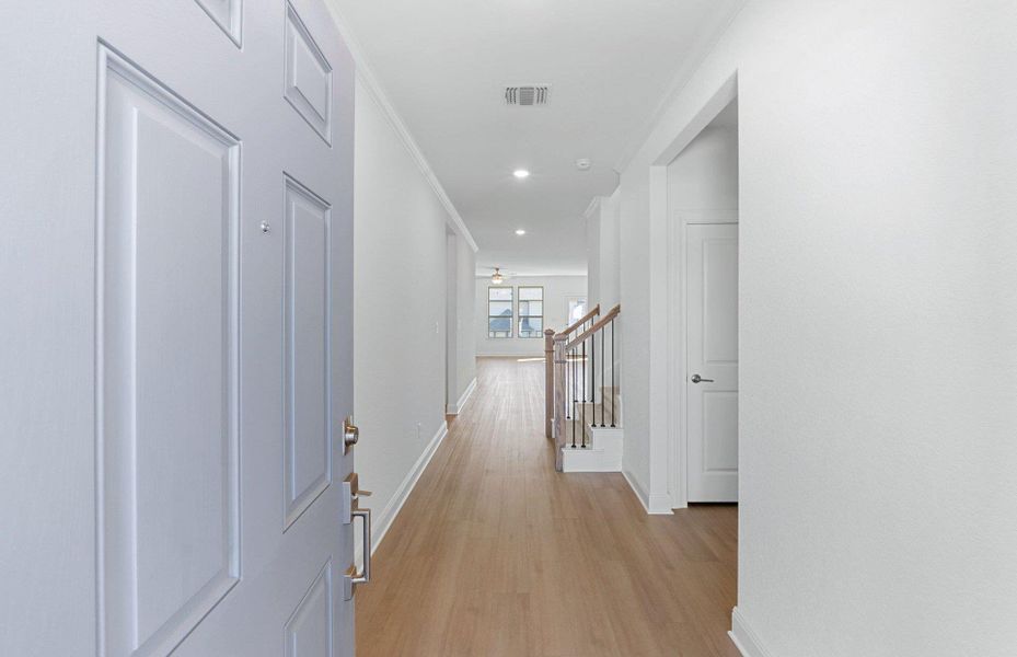 Spacious, unfurnished interior of a new home in Saddleback at Santa Rita Ranch, Liberty Hill (Image 15). Spacious, unfurnished interior of a new home in Saddleback at Santa Rita Ranch, Liberty Hill (Image 15).