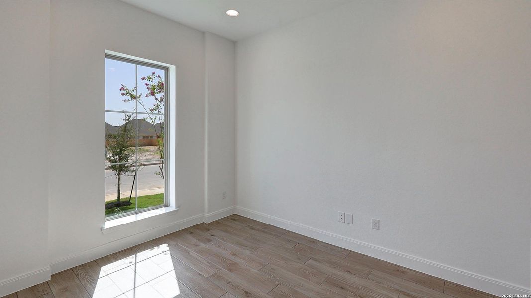 Spacious, unfurnished interior of a new home in Kallison Ranch, San Antonio (Image 19).