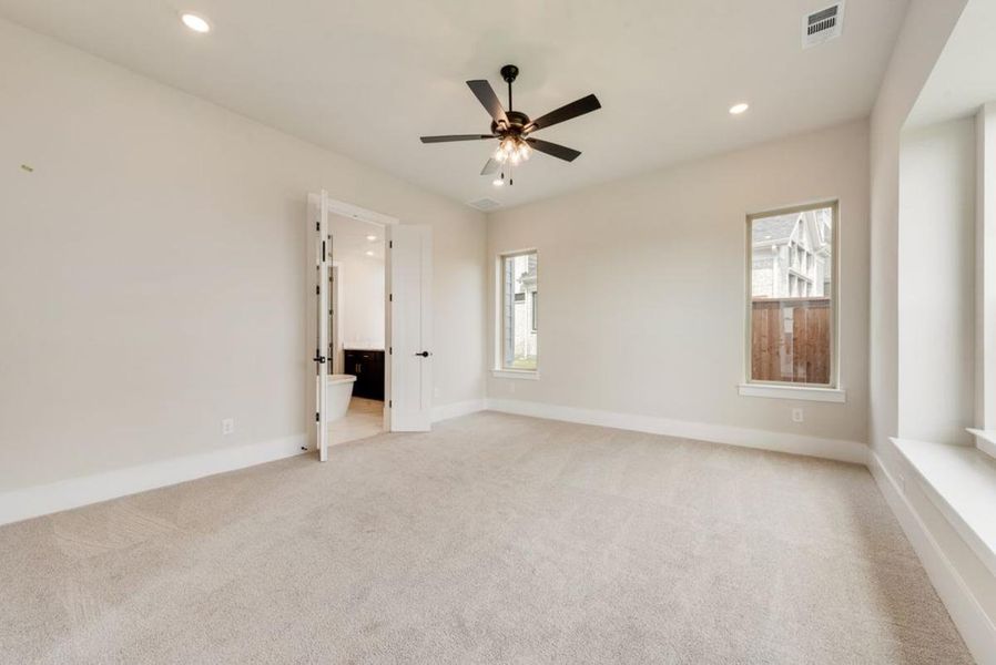 Spacious, unfurnished interior of a new home in Park Place, Prosper (Image 36). Spacious, unfurnished interior of a new home in Park Place, Prosper (Image 36).