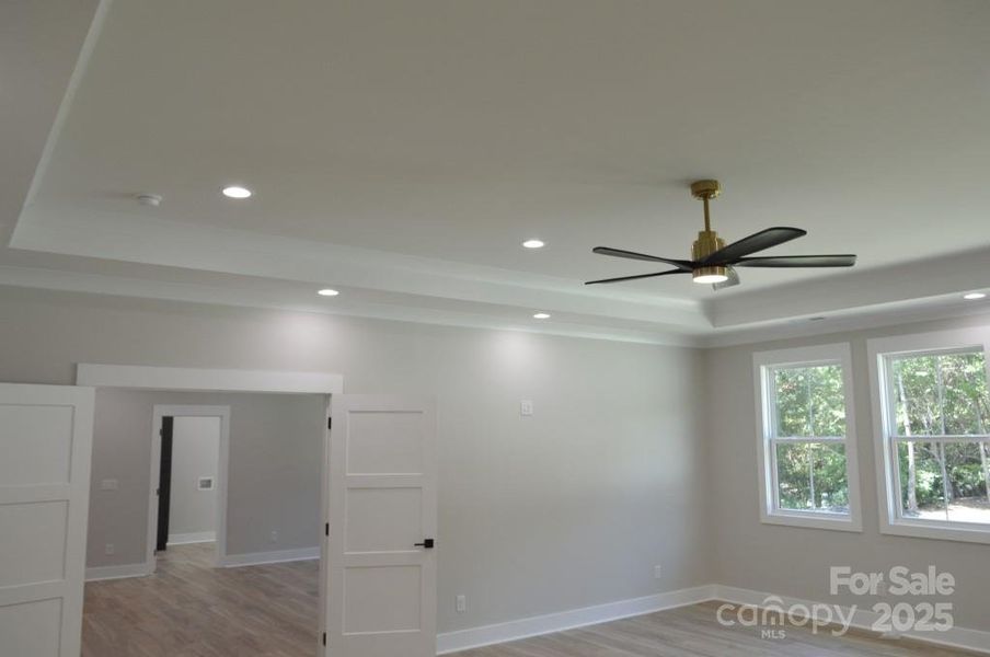 Spacious, unfurnished interior of a new home in , Davidson (Image 30).