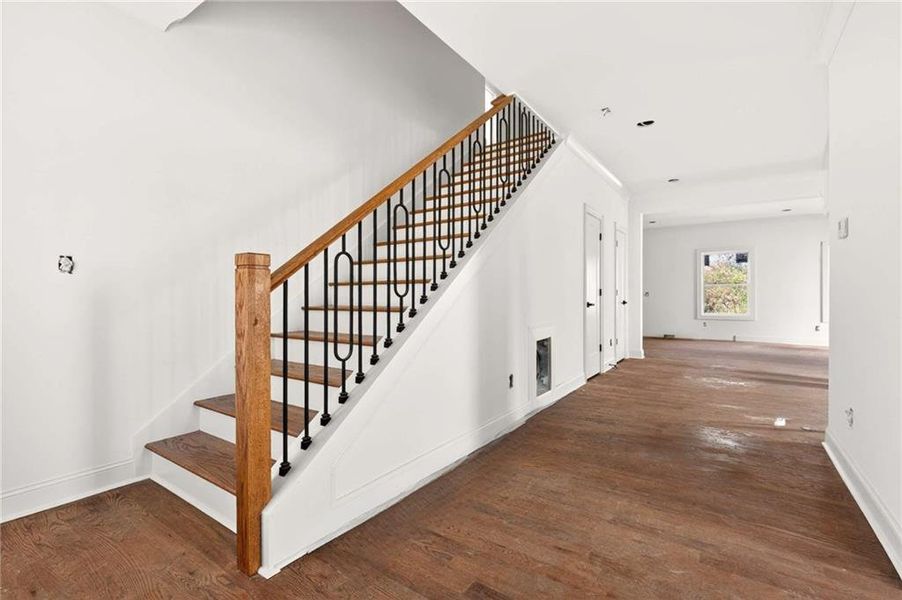 Spacious, unfurnished interior of a new home in , Decatur (Image 9).