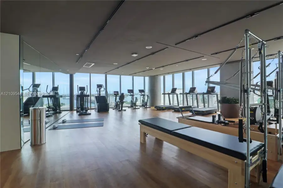 Community amenities in , Miami (Image 76).