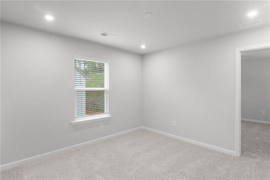 Spacious, unfurnished interior of a new home in , Villa Rica (Image 27).