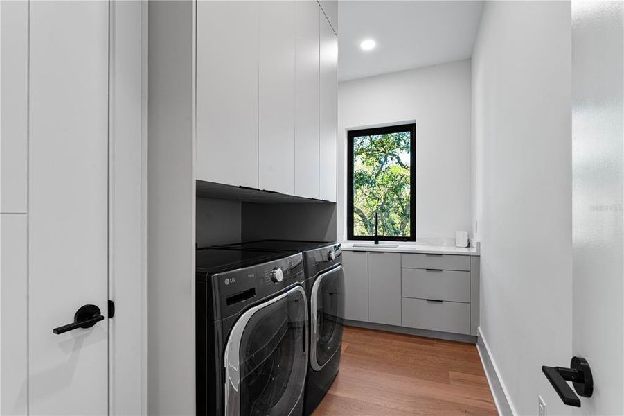 Furnished interior view inside a new home in , Tampa (Image 9).
