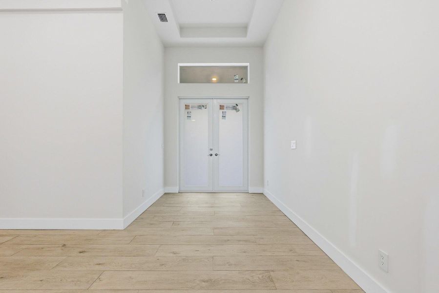 Spacious, unfurnished interior of a new home in , Lake Worth (Image 24). Spacious, unfurnished interior of a new home in , Lake Worth (Image 24).