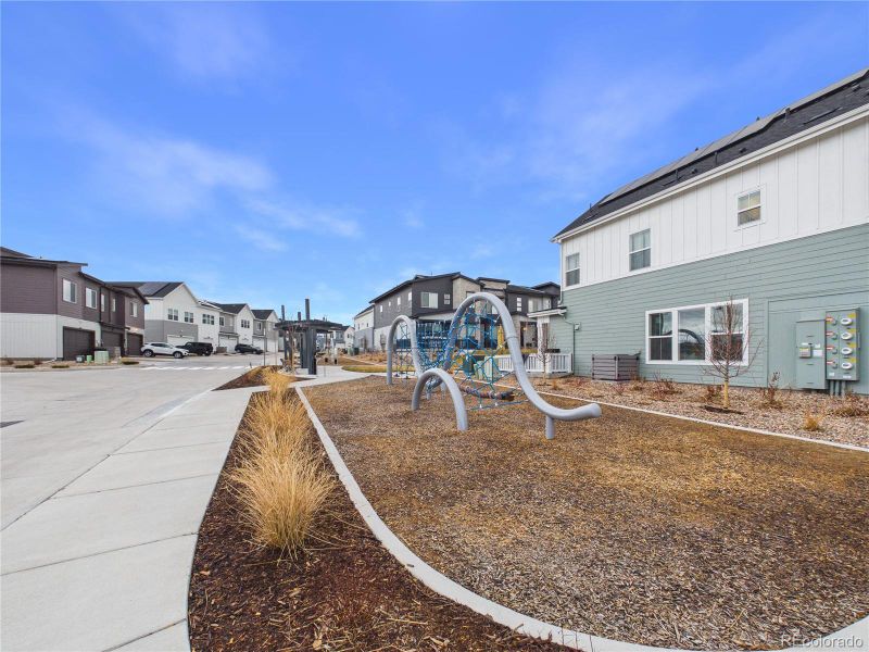 Community amenities in Whisper Village, Arvada (Image 28).