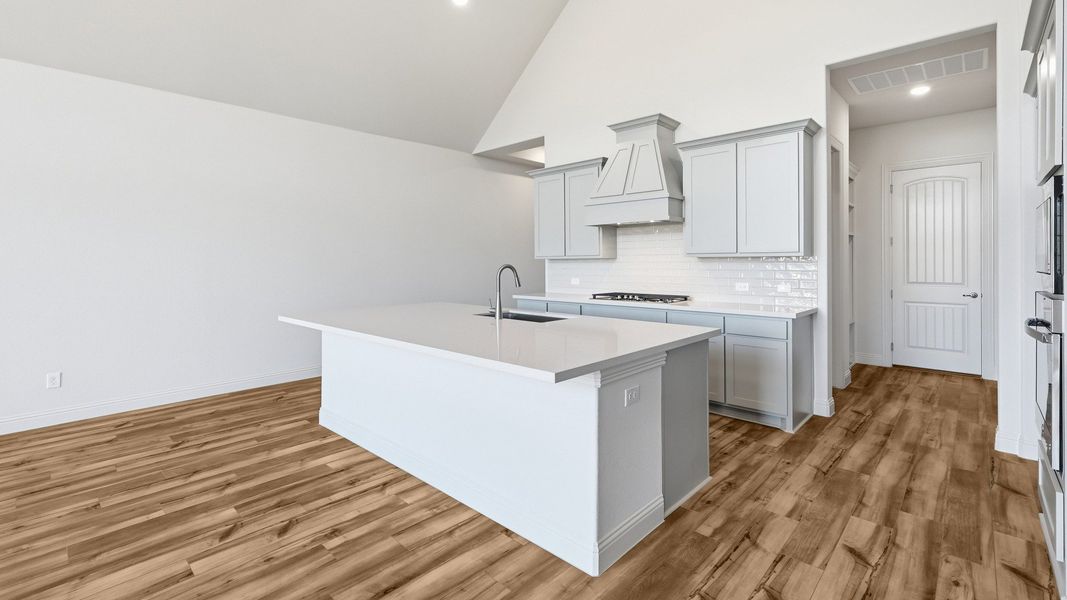Furnished interior view inside a new home in Lakeshore Bluffs, Shady Shores (Image 19).