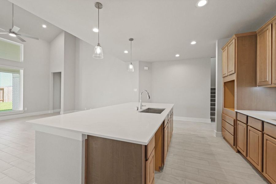 Furnished interior view inside a new home in Briarwood Crossing, Rosenberg (Image 7).