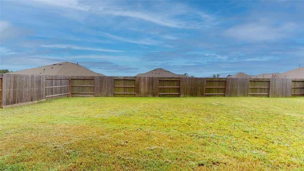 Image 25 of a home in Tavola. Image 25 of a home in Tavola.