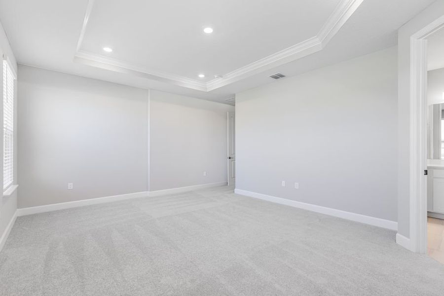 Spacious, unfurnished interior of a new home in Headwaters at Lofton Creek, Yulee (Image 25). Spacious, unfurnished interior of a new home in Headwaters at Lofton Creek, Yulee (Image 25).