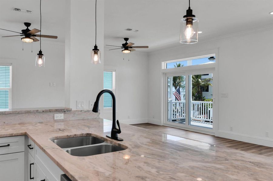 virtual-tour-365378-mls-high-res-image-2