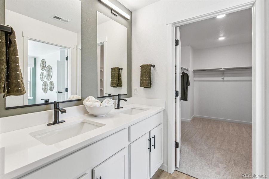 Furnished interior view inside a new home in Settlers Crossing, Commerce City (Image 21).