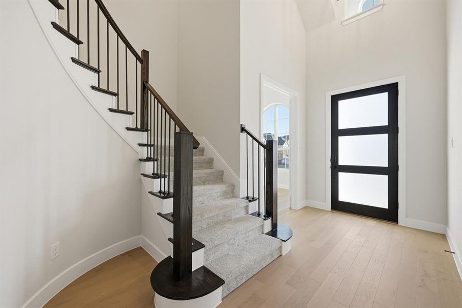 Spacious, unfurnished interior of a new home in Star Trail, Prosper (Image 21).