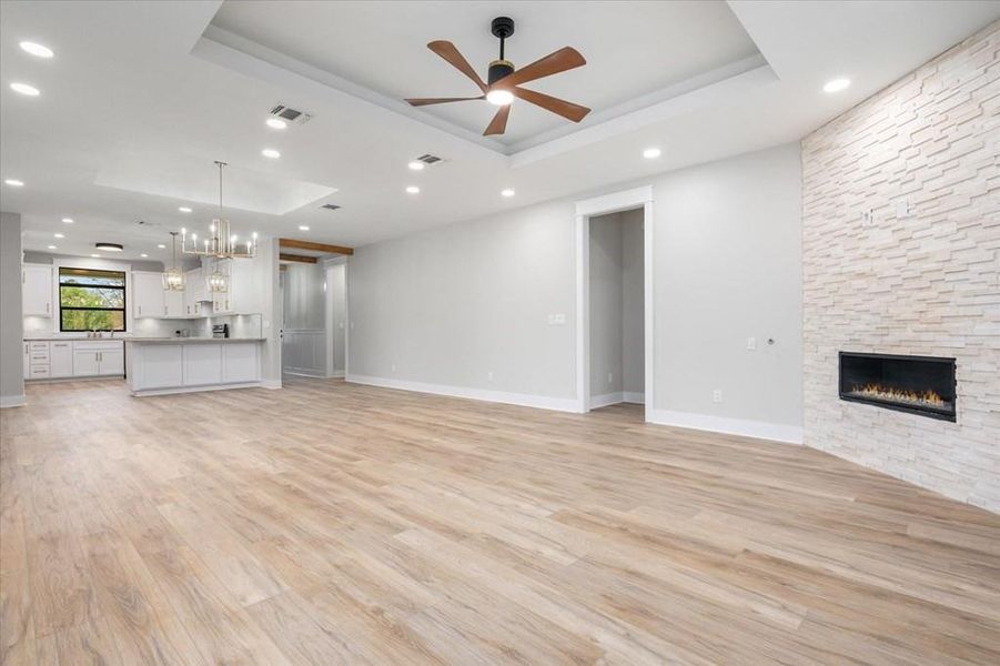 Spacious, unfurnished interior of a new home in , Lufkin (Image 41). Spacious, unfurnished interior of a new home in , Lufkin (Image 41).