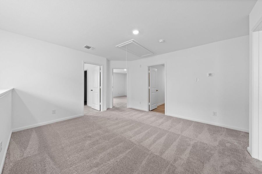 Spacious, unfurnished interior of a new home in Sunset Oaks, Maxwell (Image 11). Spacious, unfurnished interior of a new home in Sunset Oaks, Maxwell (Image 11).