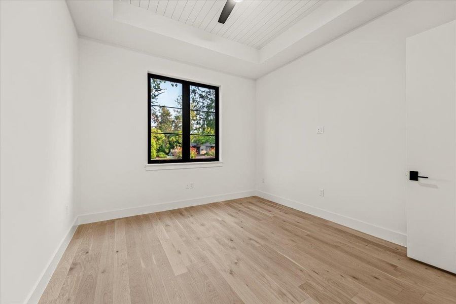 Spacious, unfurnished interior of a new home in , Austin (Image 19).