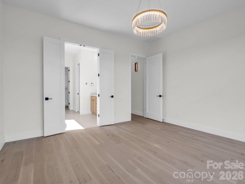 Spacious, unfurnished interior of a new home in , Hendersonville (Image 31). Spacious, unfurnished interior of a new home in , Hendersonville (Image 31).