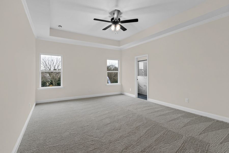 Representative unfurnished interior of a home built from the Warren by UnionMain Homes in Austin Springs, Bethlehem (Image 30).