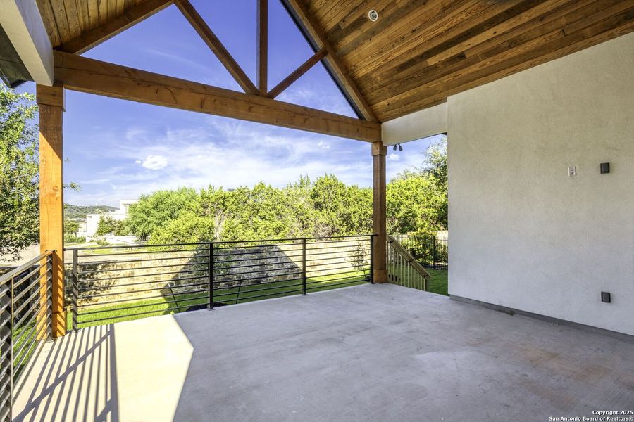 Image 27 of a home in .