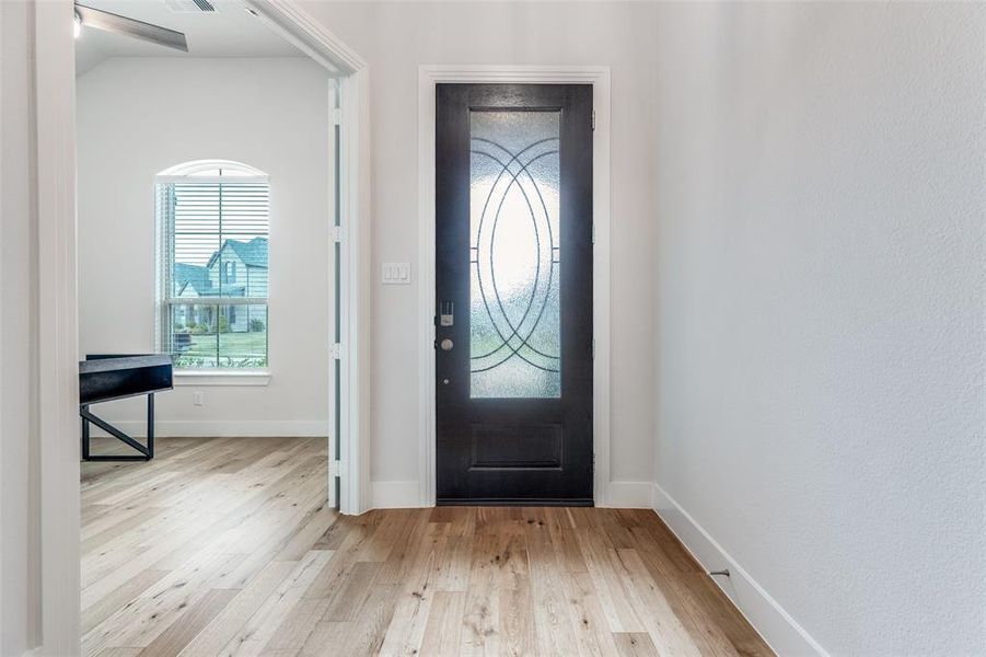 Spacious, unfurnished interior of a new home in Mantua Point, Van Alstyne (Image 21).